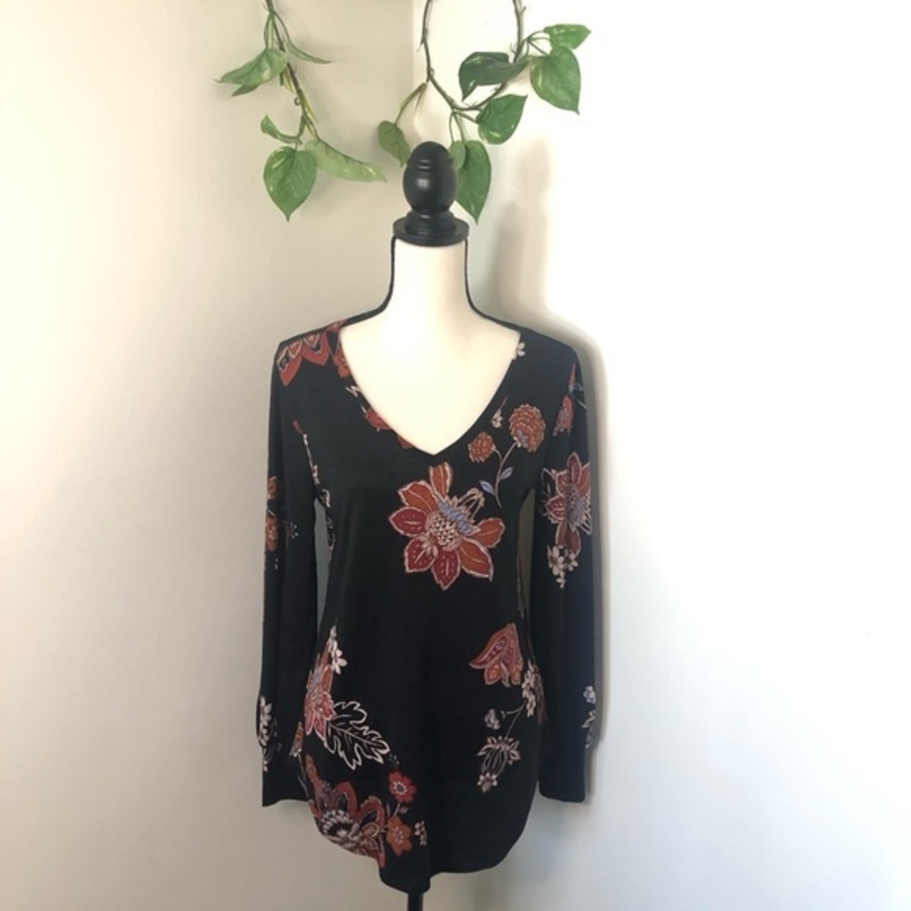 Maurices 24/7 Floral Lightweight Sweater